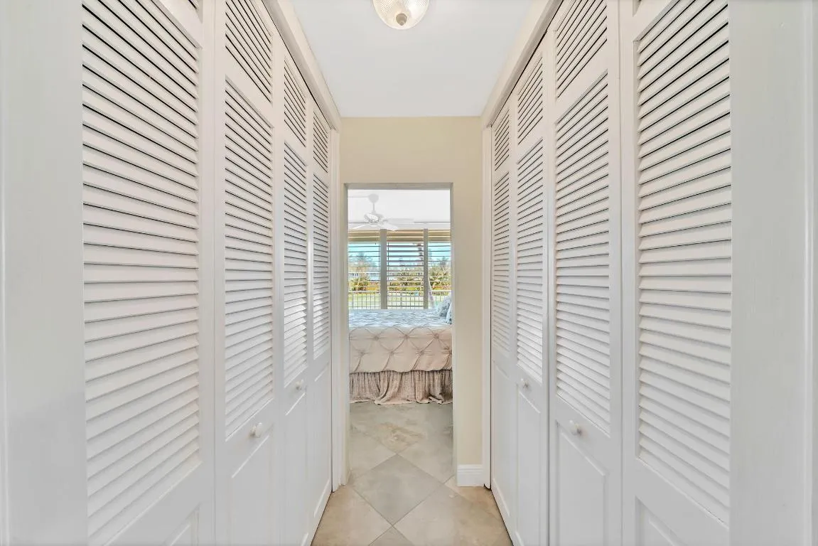 10 Closets (1)