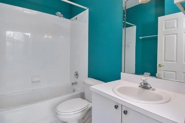 Master bedroom bath upstairs