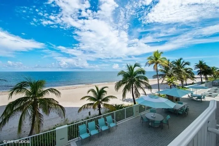 Beach Deck