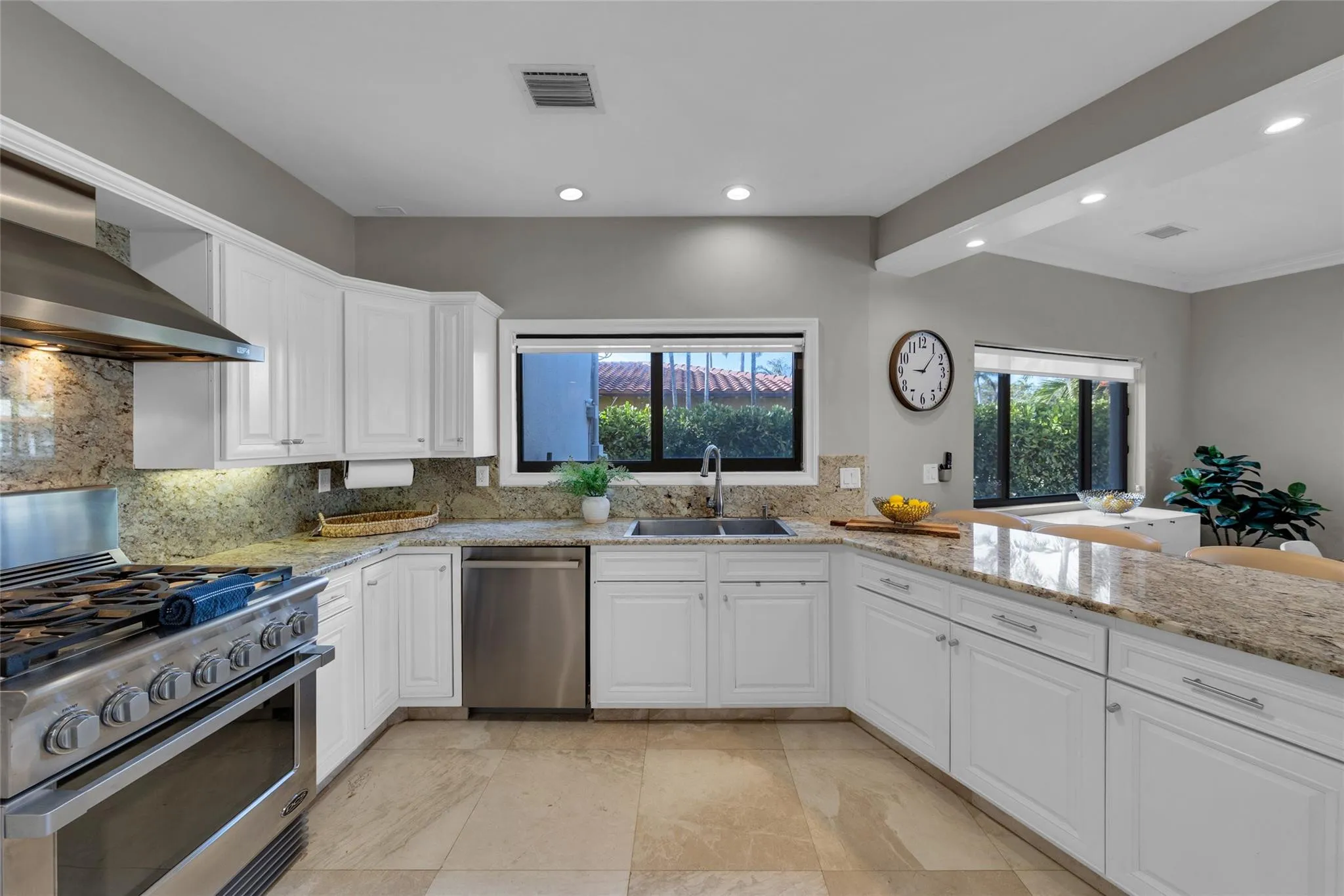 Beautiful chef's kitchen with stainless steel appliances