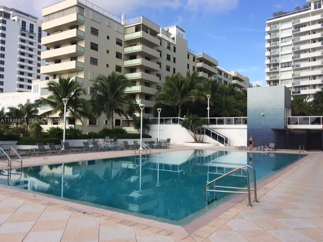 Infinity Pool