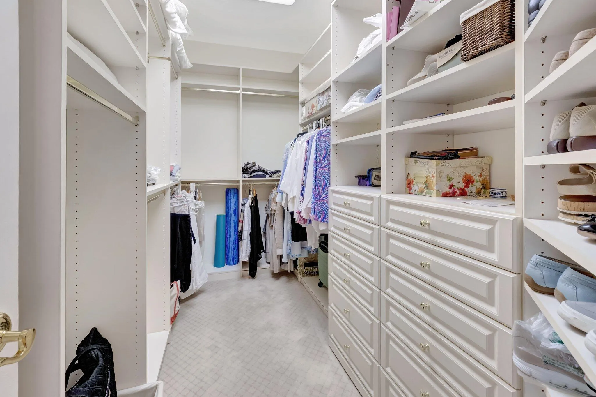 Walk in Closet