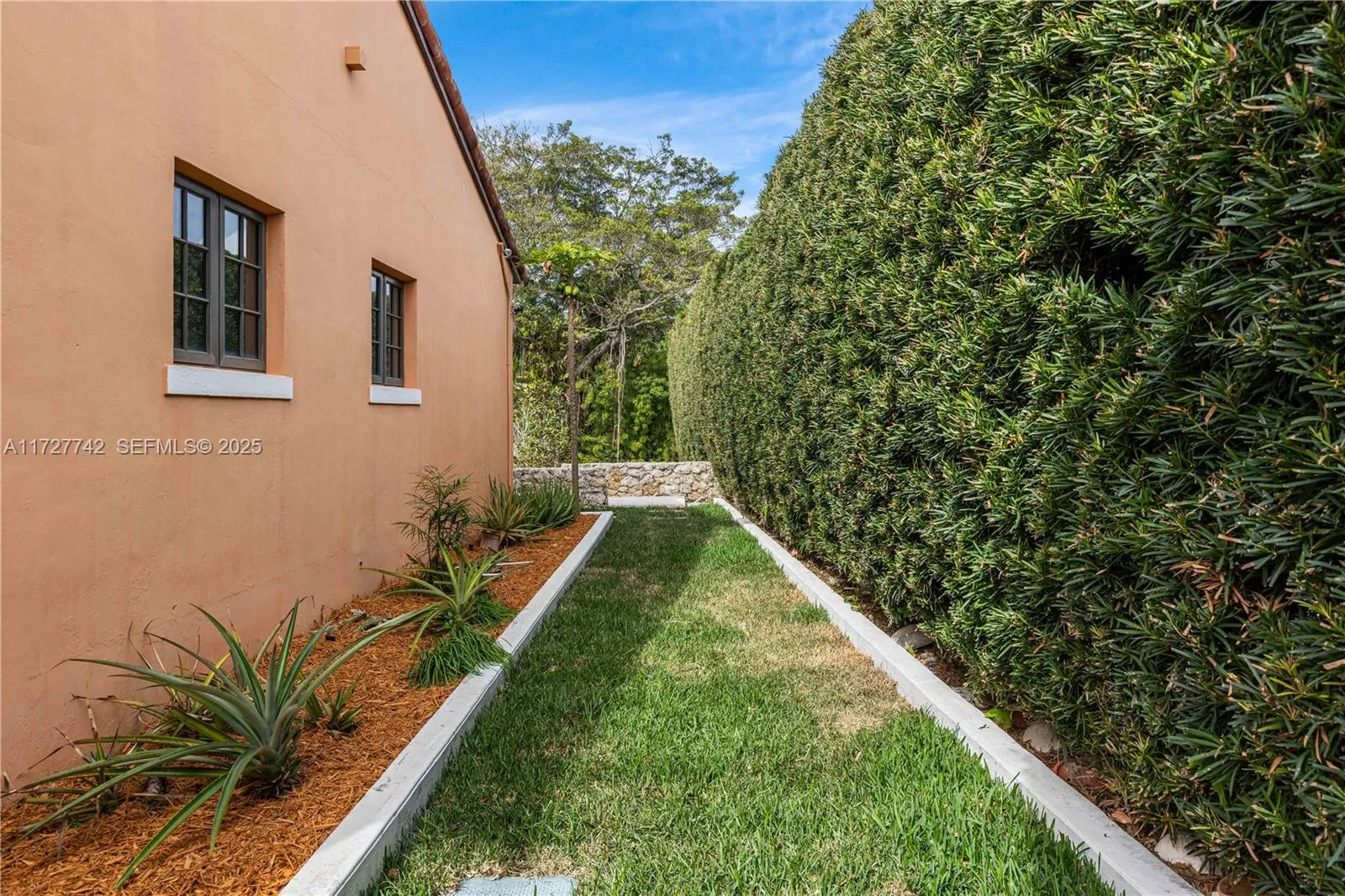 Property photo 38