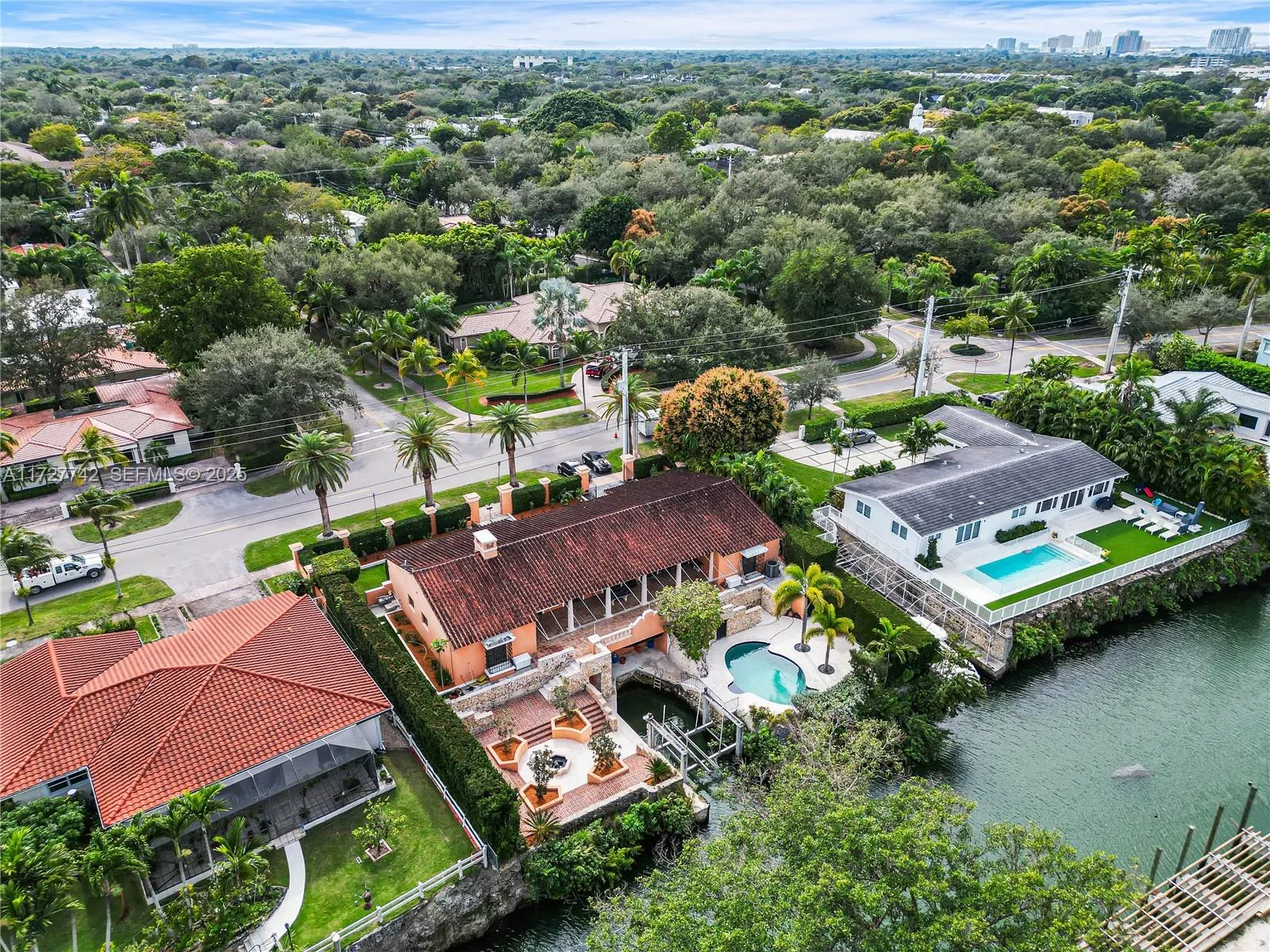 Property photo 32