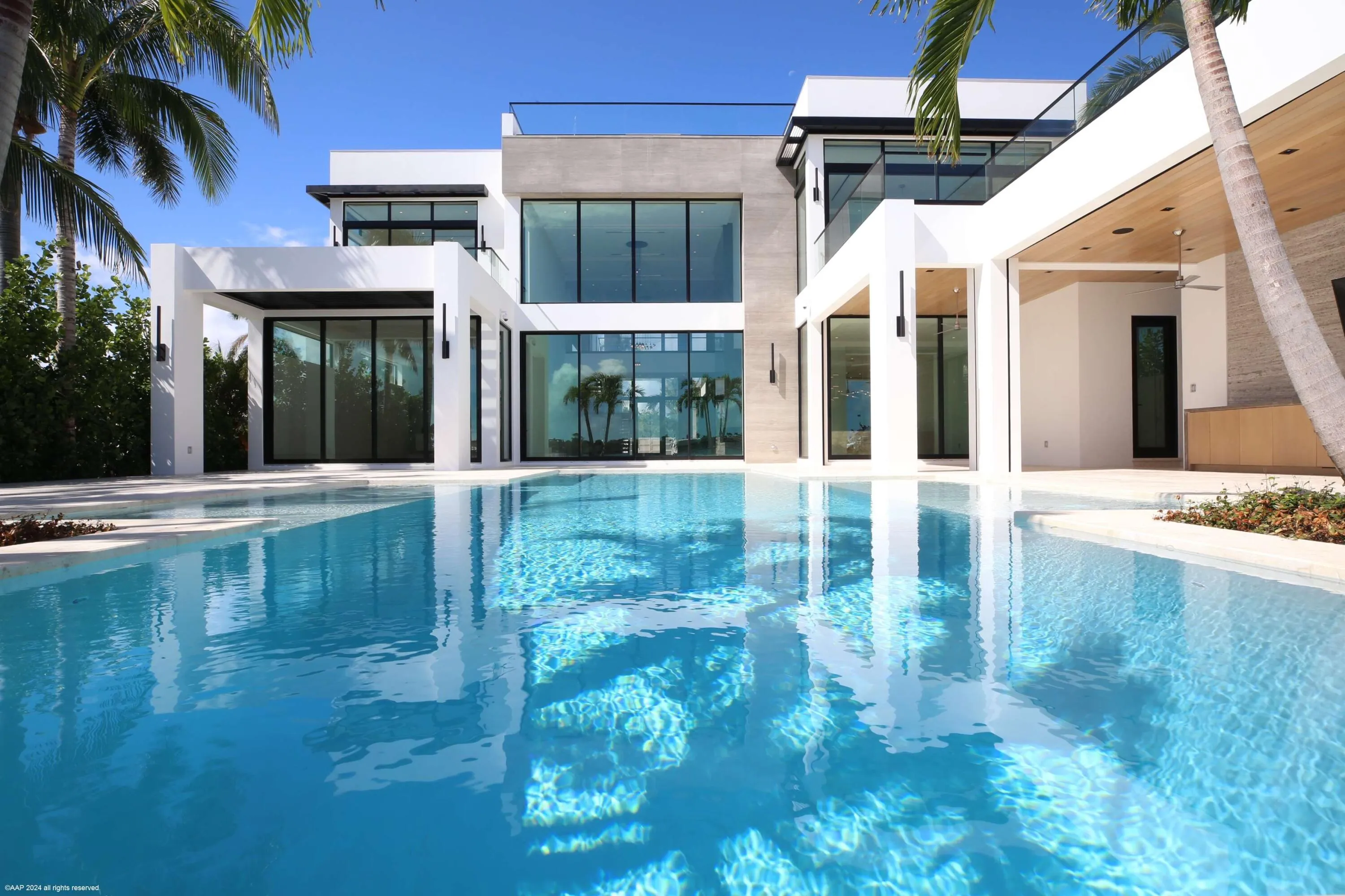 2914 N Flagler Dr 142