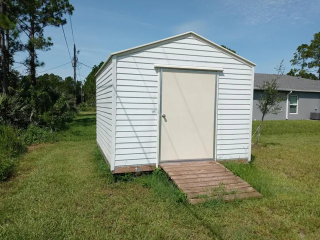 Shed