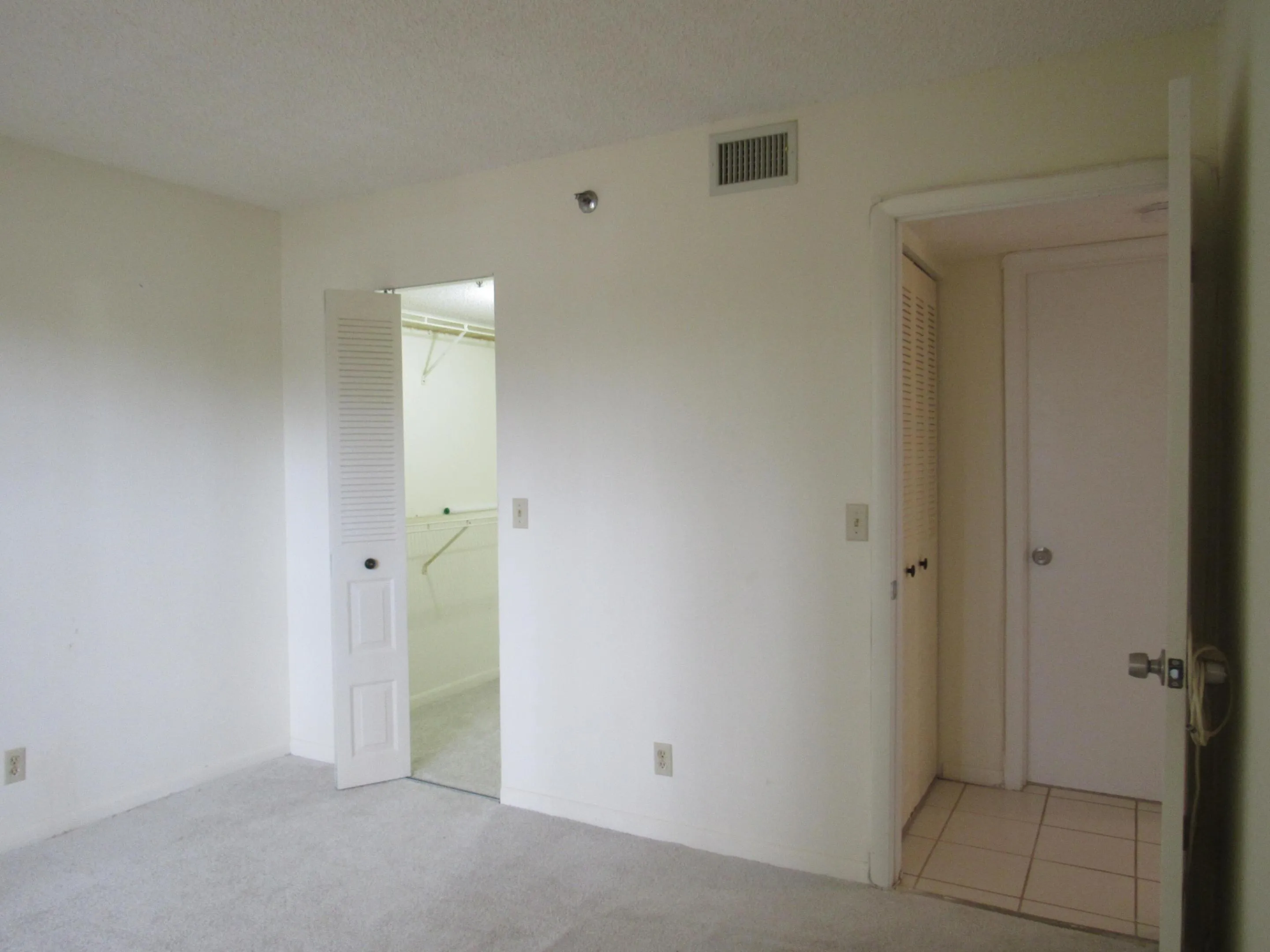 ChatGPT Image living room and dining
