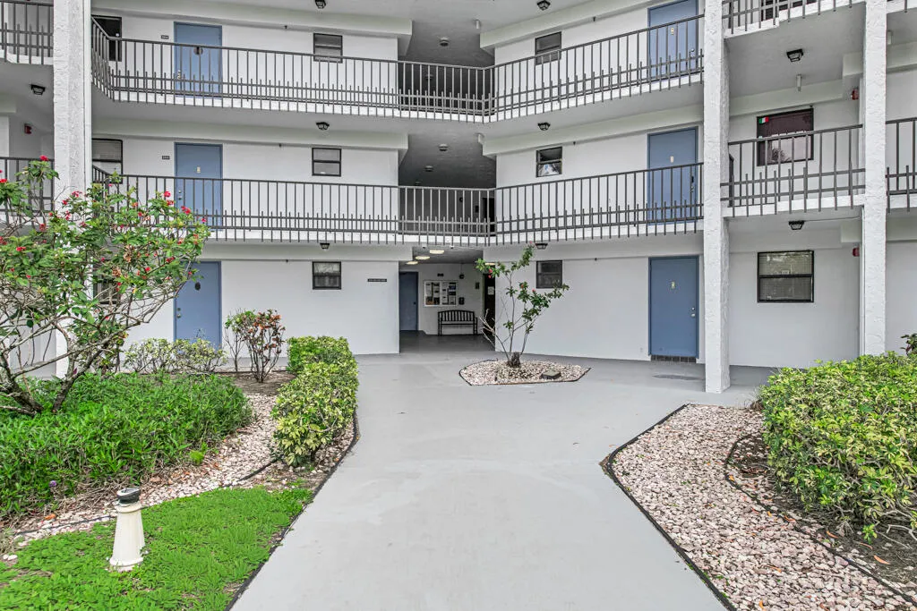 Property photo 30
