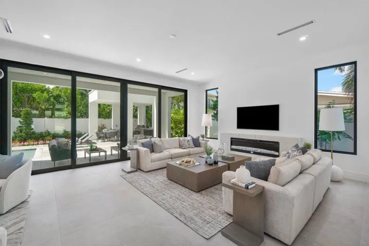 012-454Northeast6thStreet-DelrayBeach-FL