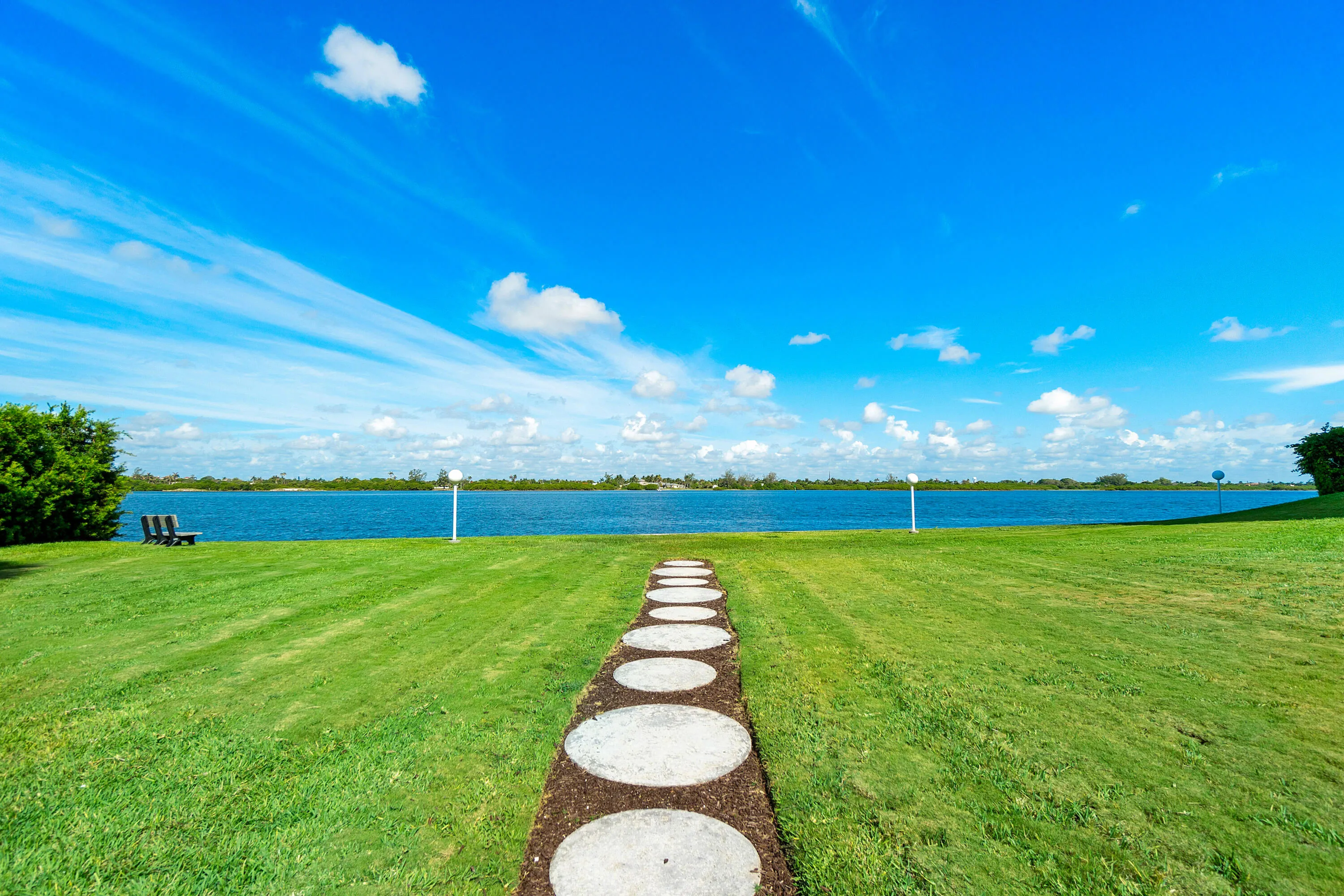Path to Intracoastal