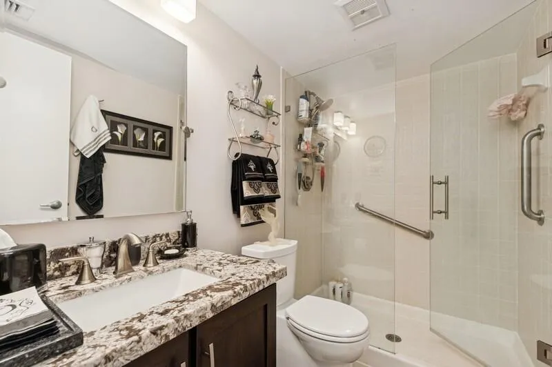 2nd Bathroom