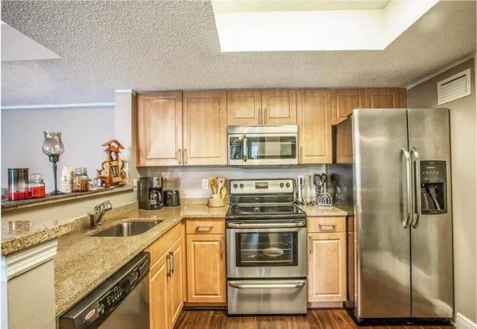 8935 OKEECHOBEE BLVD, APT 204 (13)