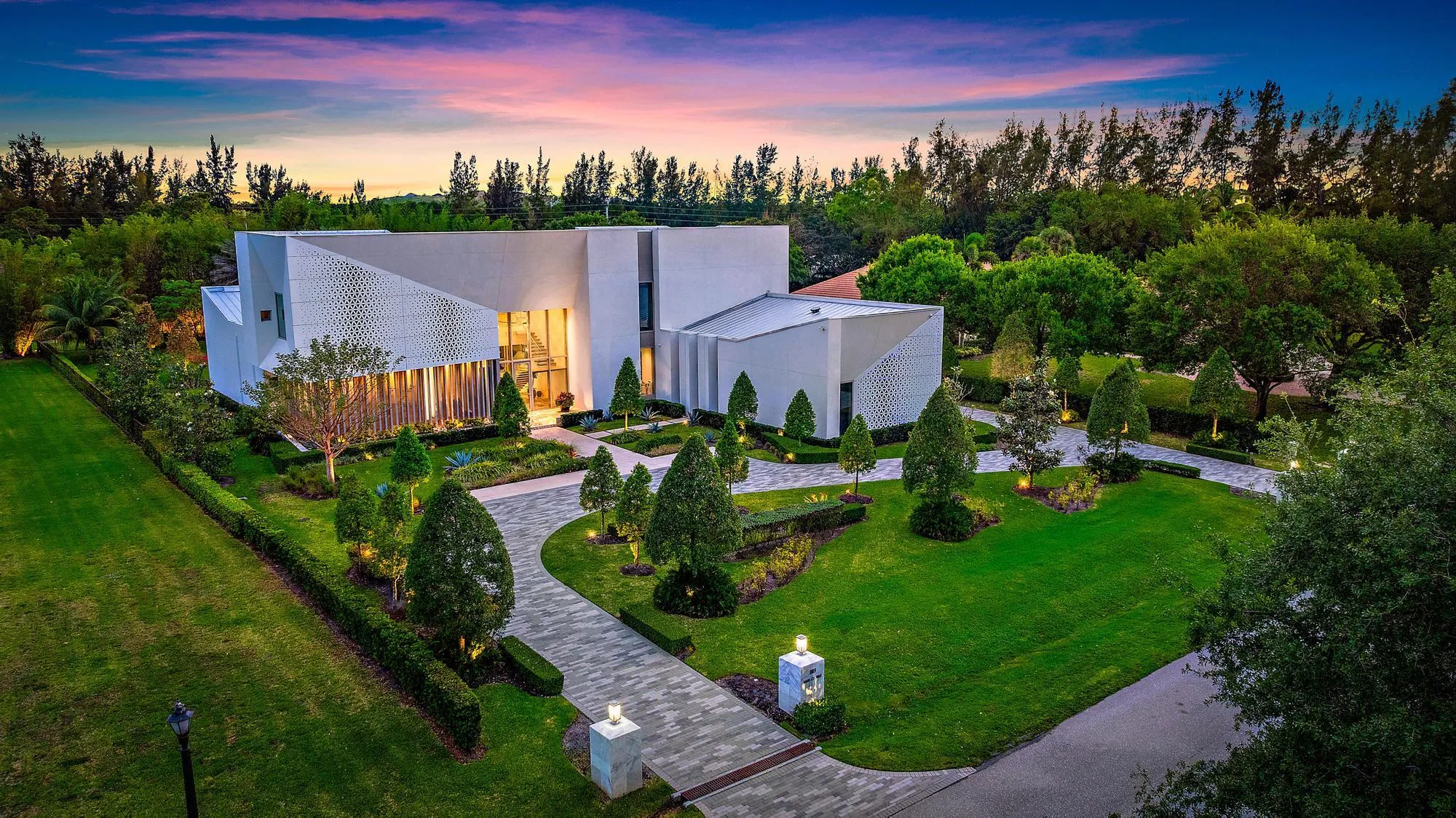 Manicured private lot