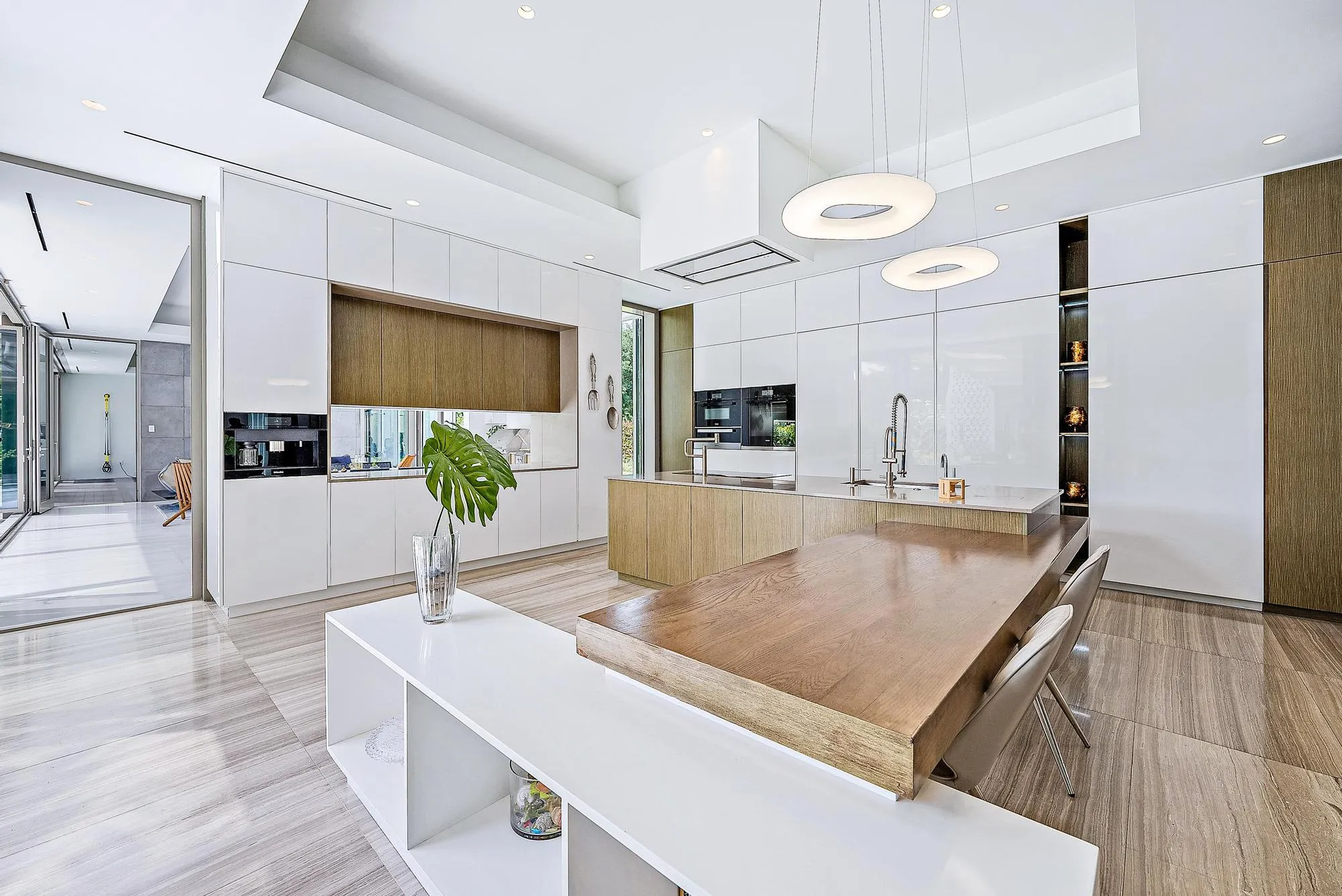 Chef's kitchen