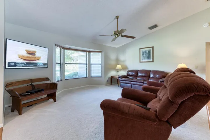 13528 6th Ct N Loxahatchee FL-large-026-