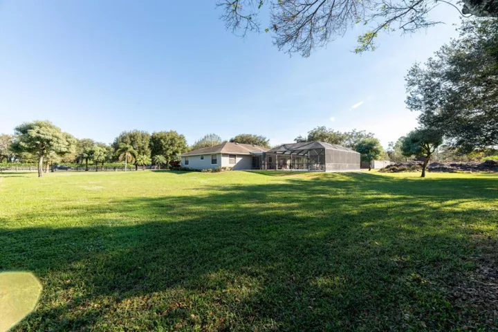 13528 6th Ct N Loxahatchee FL-large-021-