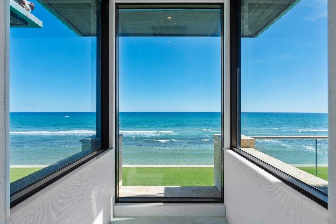 Grand Primary Ocean Rain Shower