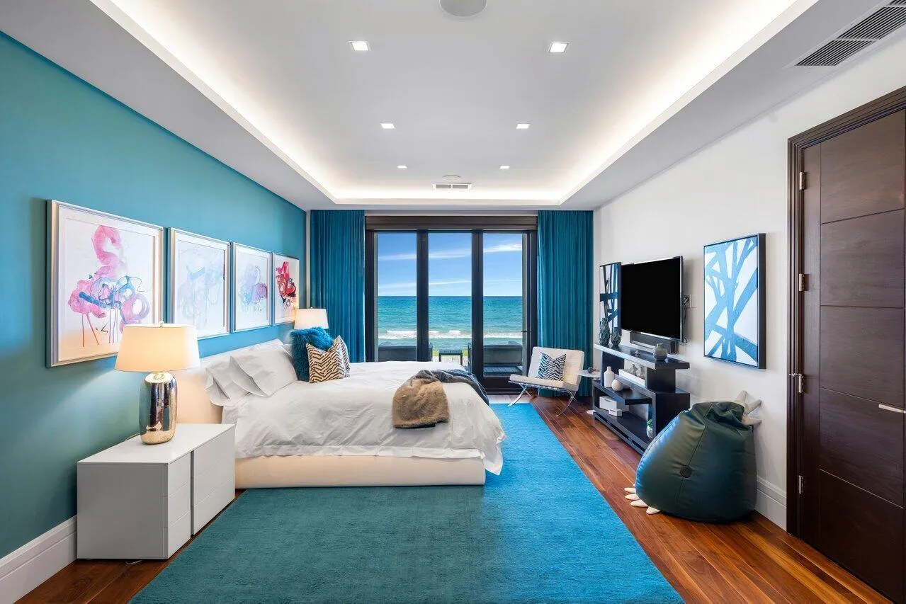 The Blue Ocean Suite