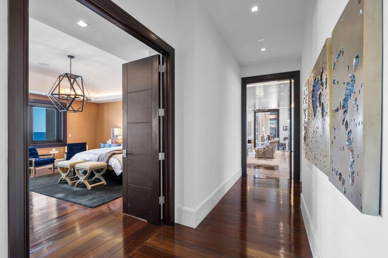 The Sand Ocean Suite