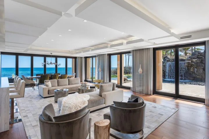 Ocean Club Room