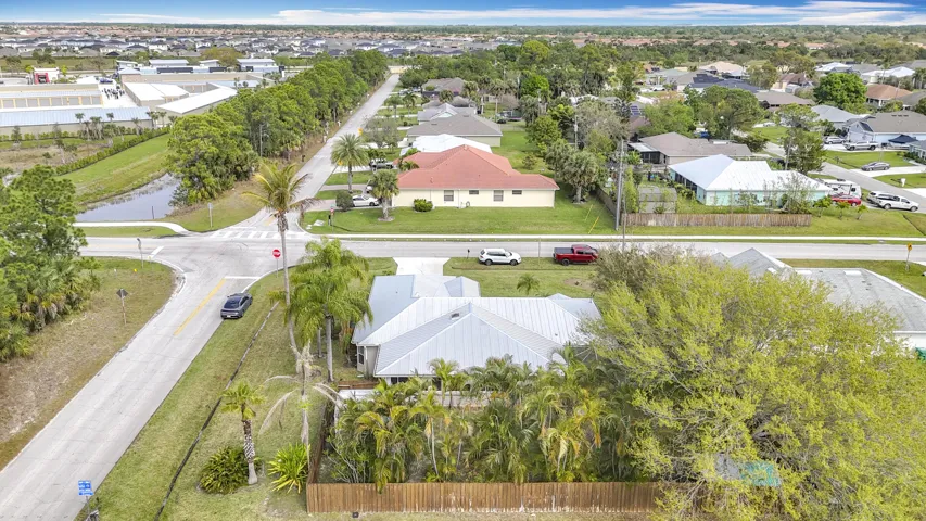 2686 SW Fairgreen Road-39