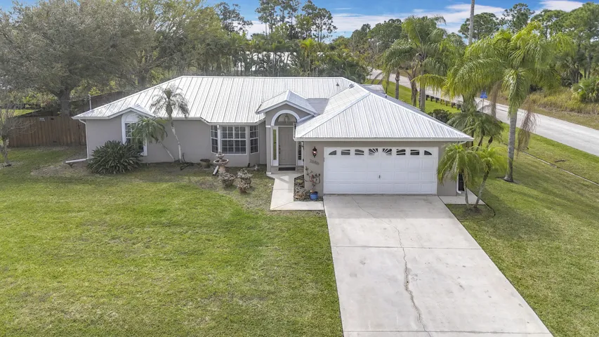 2686 SW Fairgreen Road-3