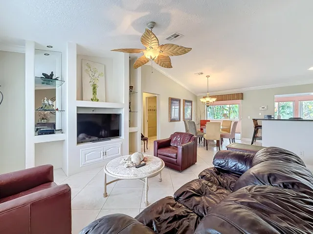 2686 SW Fairgreen Road-10