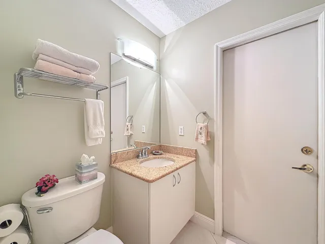 2686 SW Fairgreen Road-29