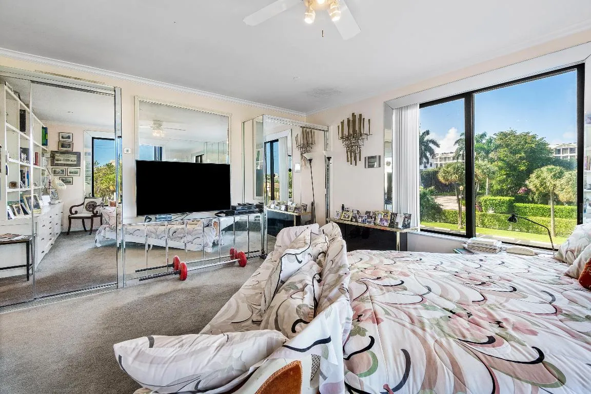 029-150BradleyPlace-101-PalmBeach-FL-334