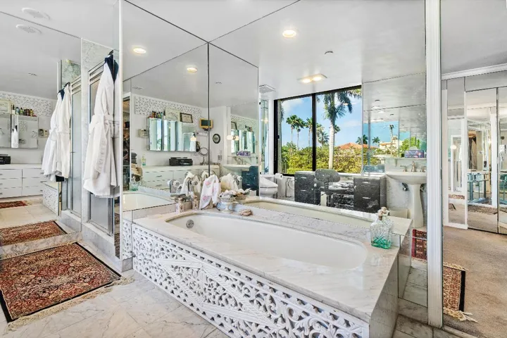 034-150BradleyPlace-101-PalmBeach-FL-334