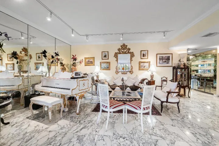 021-150BradleyPlace-101-PalmBeach-FL-334