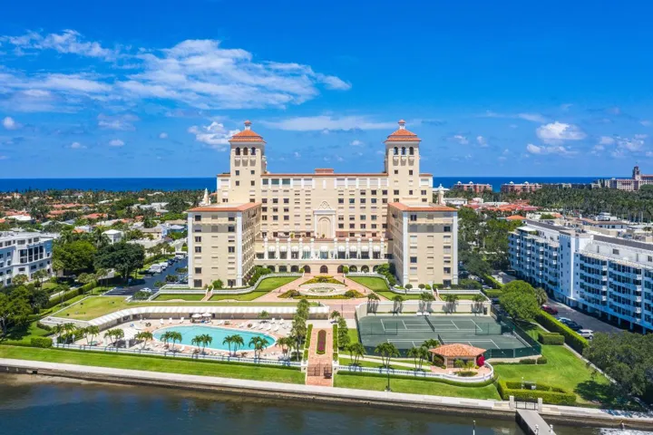 035-150BradleyPlace-101-PalmBeach-FL-334