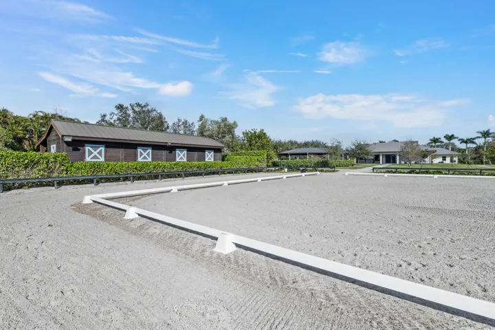 4915 Stables Way Wellington FL-large-089