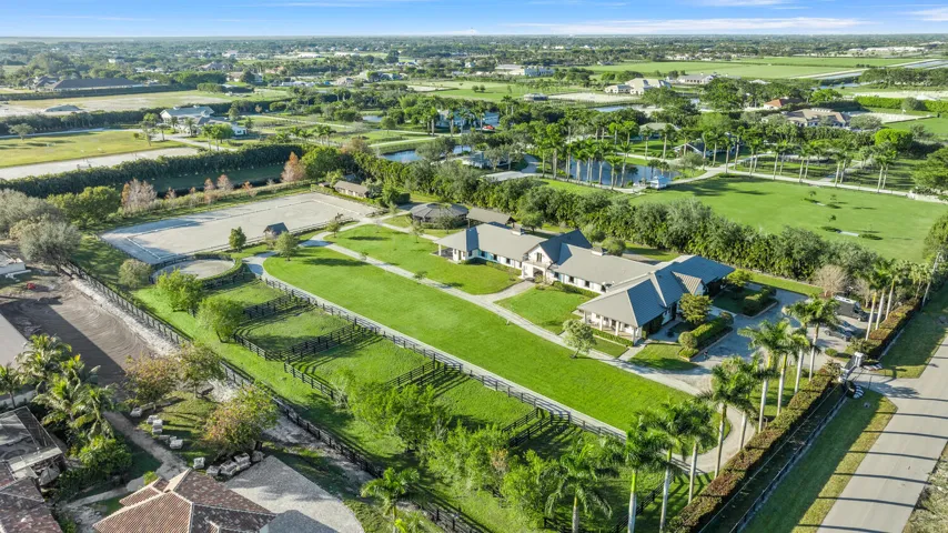 4915 Stables Way Wellington FL-large-017