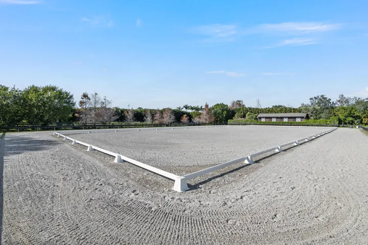 4915 Stables Way Wellington FL-large-085