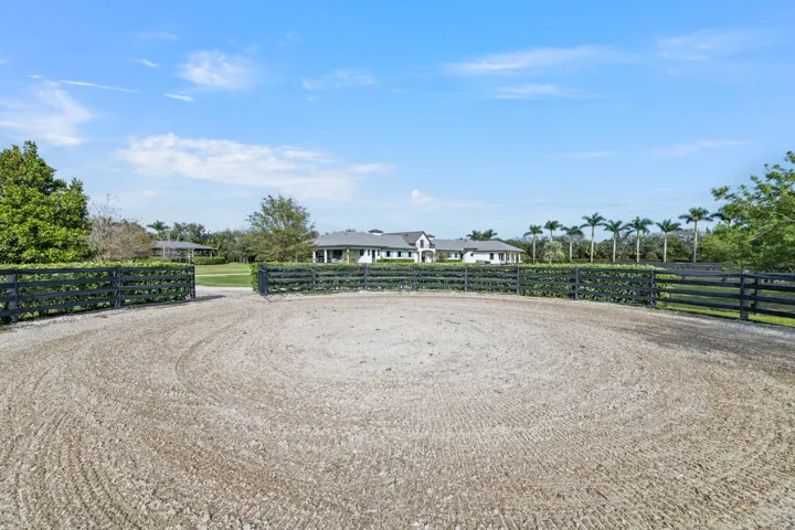 4915 Stables Way Wellington FL-large-097