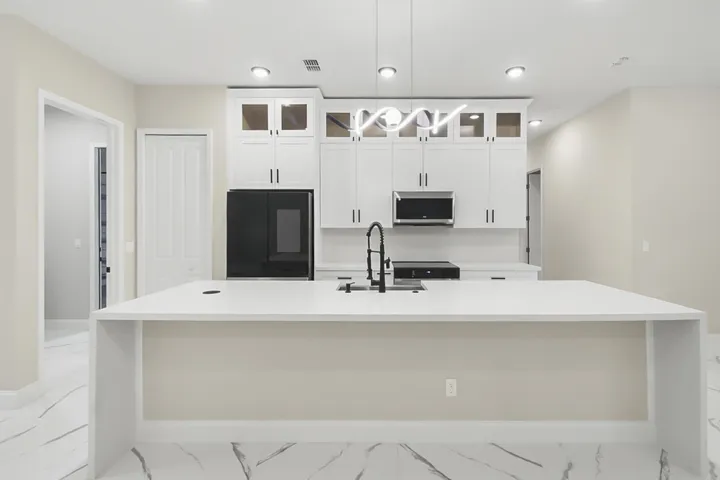 Island Kitchen