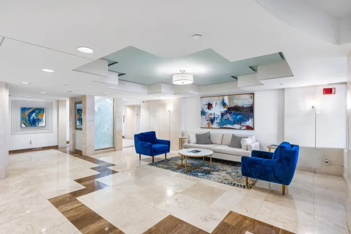 Building Foyer