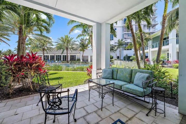 110 Water Club Ct-27-MLS