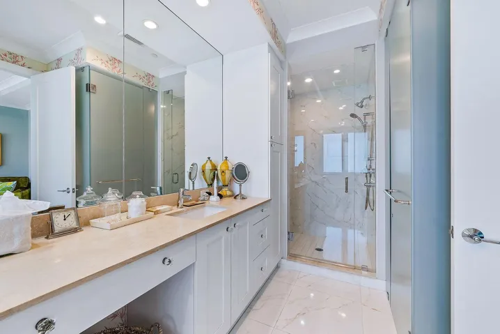 110 Water Club Ct-18-MLS