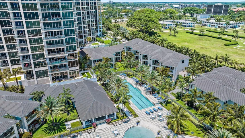 110 Water Club Ct-33-MLS