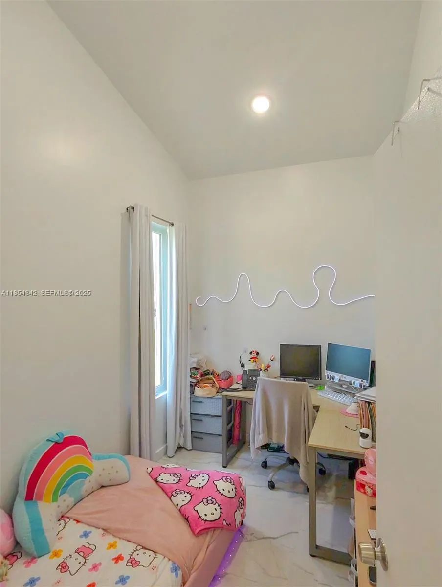 Property photo 55