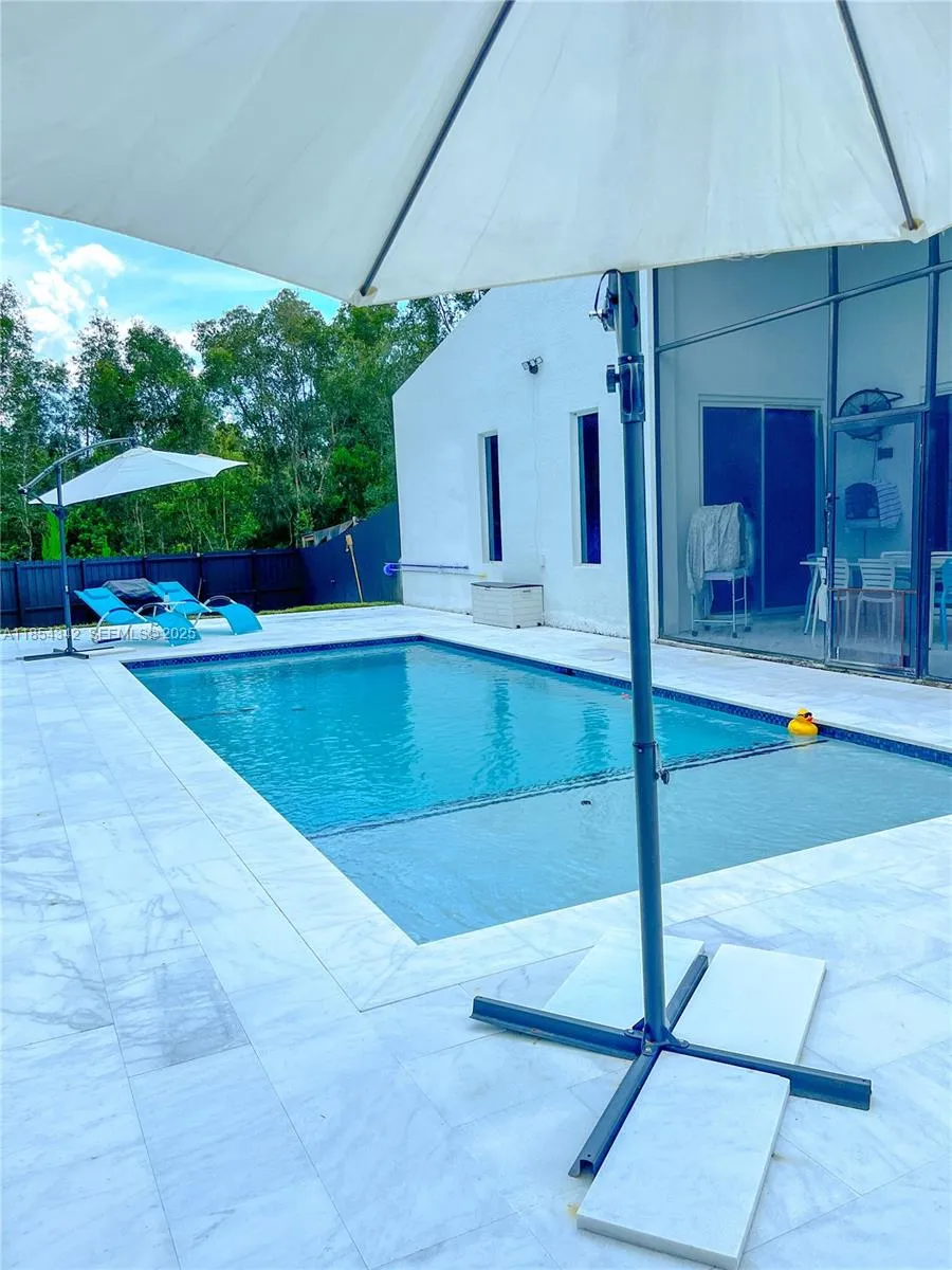 Property photo 63