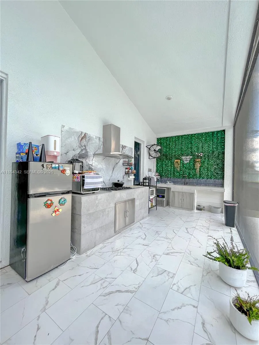 Property photo 60
