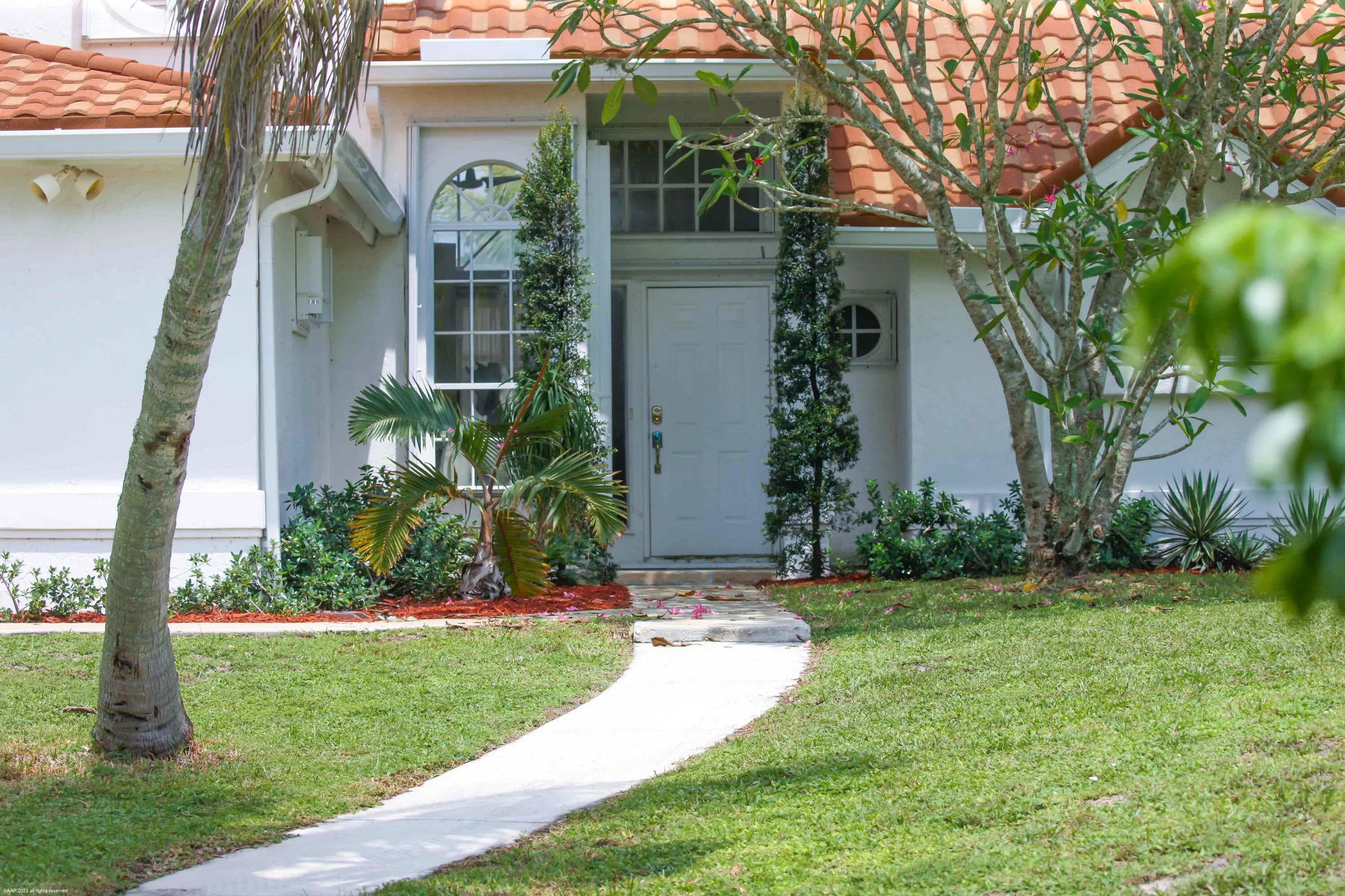 16559 Rustick Rd 015
