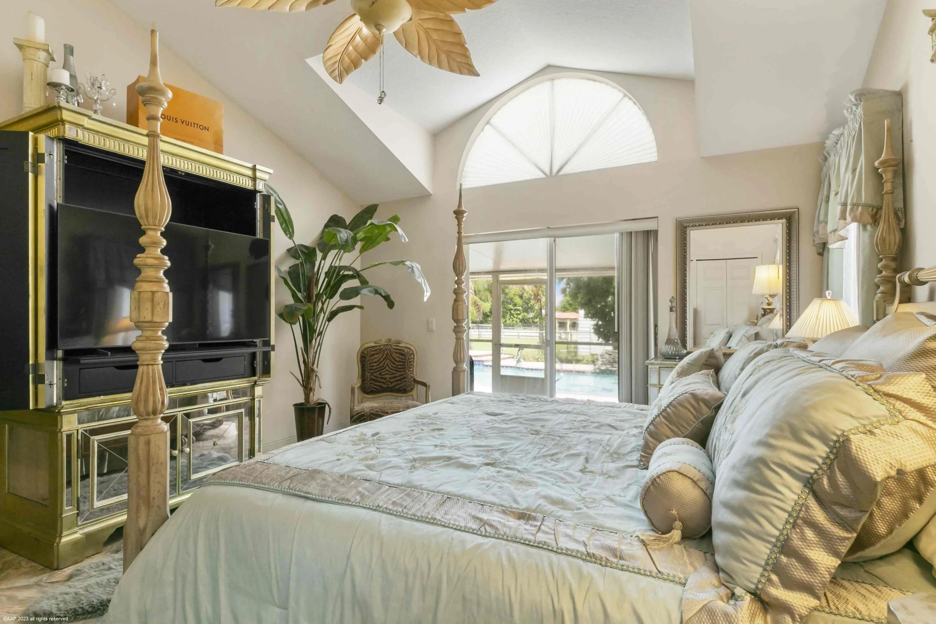 16559 Rustick Rd 033