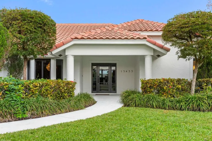 15455 DE Havilland Ct 017