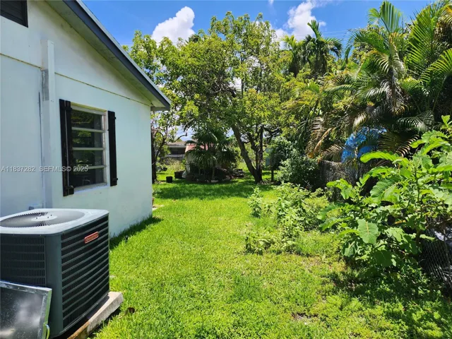 South Side Yard
