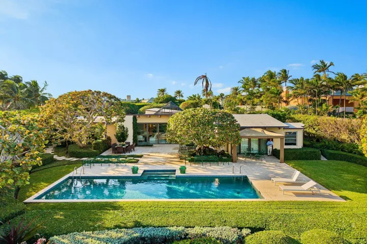 7HLDNG - 748 Island Drive(17)
