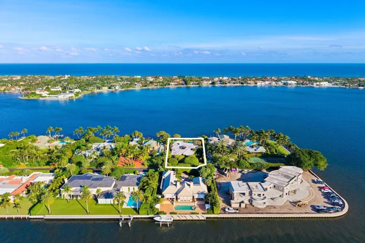 7HLDNG - 748 Island Drive(9)